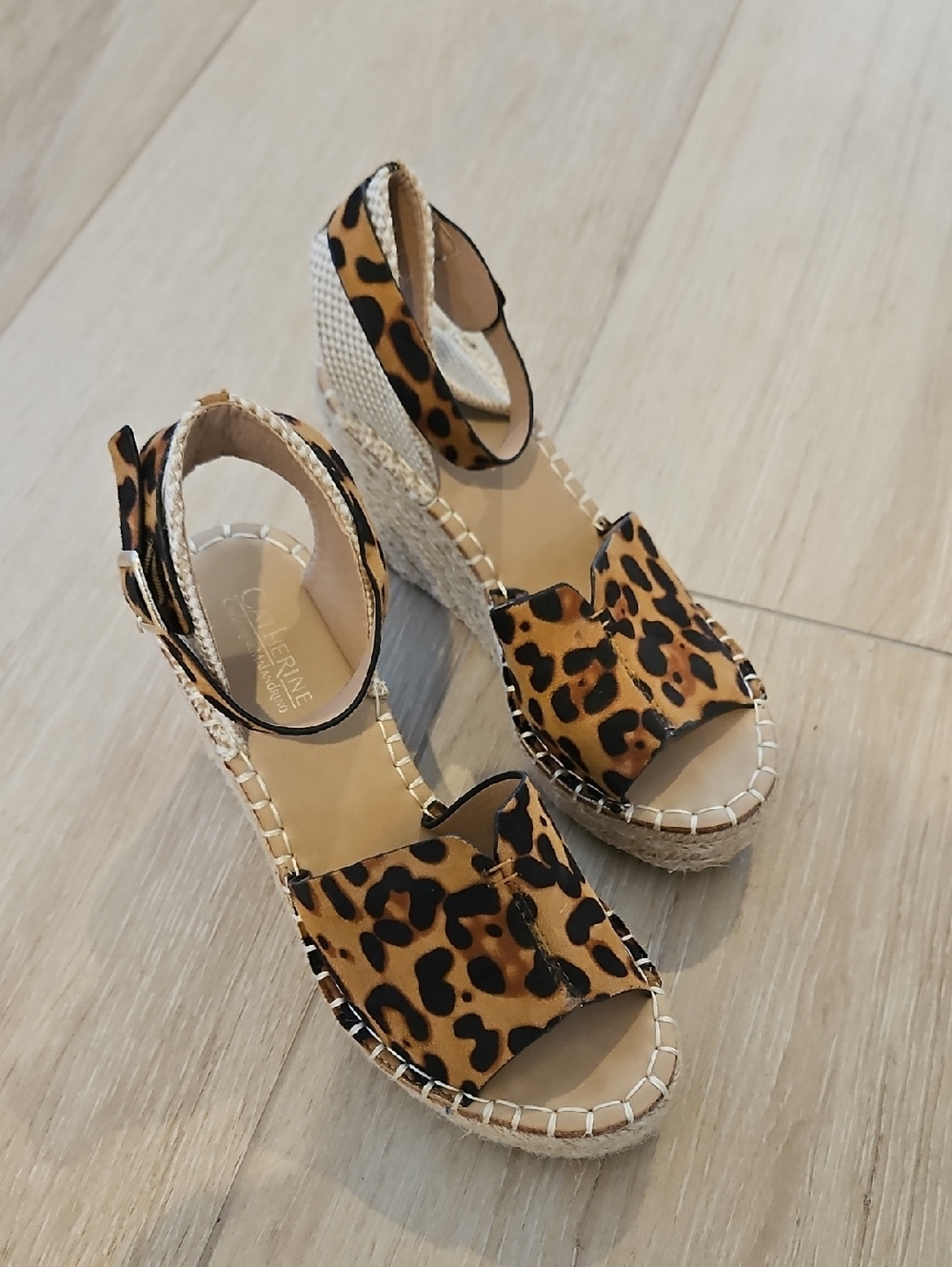 Catherine Malandrino Leopard Print Espadrille Wedge Sandals - Tan/Black